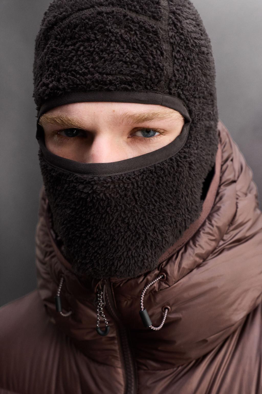 БАЛАКЛАВА ИЗ ФЛИСА С ТЕКСТУРОЙ ДЛЯ ЛЫЖ