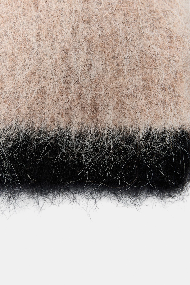 Балаклава из альпаки коллекции для горных лыж