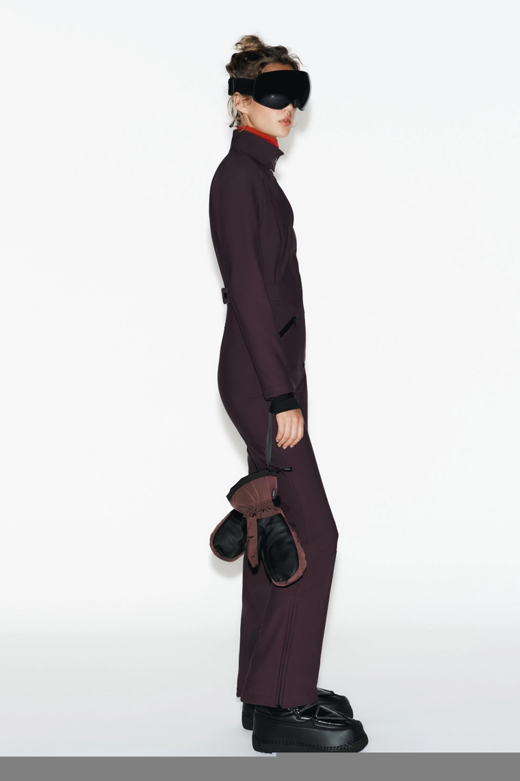 Ветрозащитный и водонепроницаемый комбинезон из коллекции лыжной одежды с технологией recco®