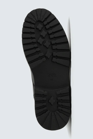 Ботинки со шнуровкой на объемной подошве- Заказать в России