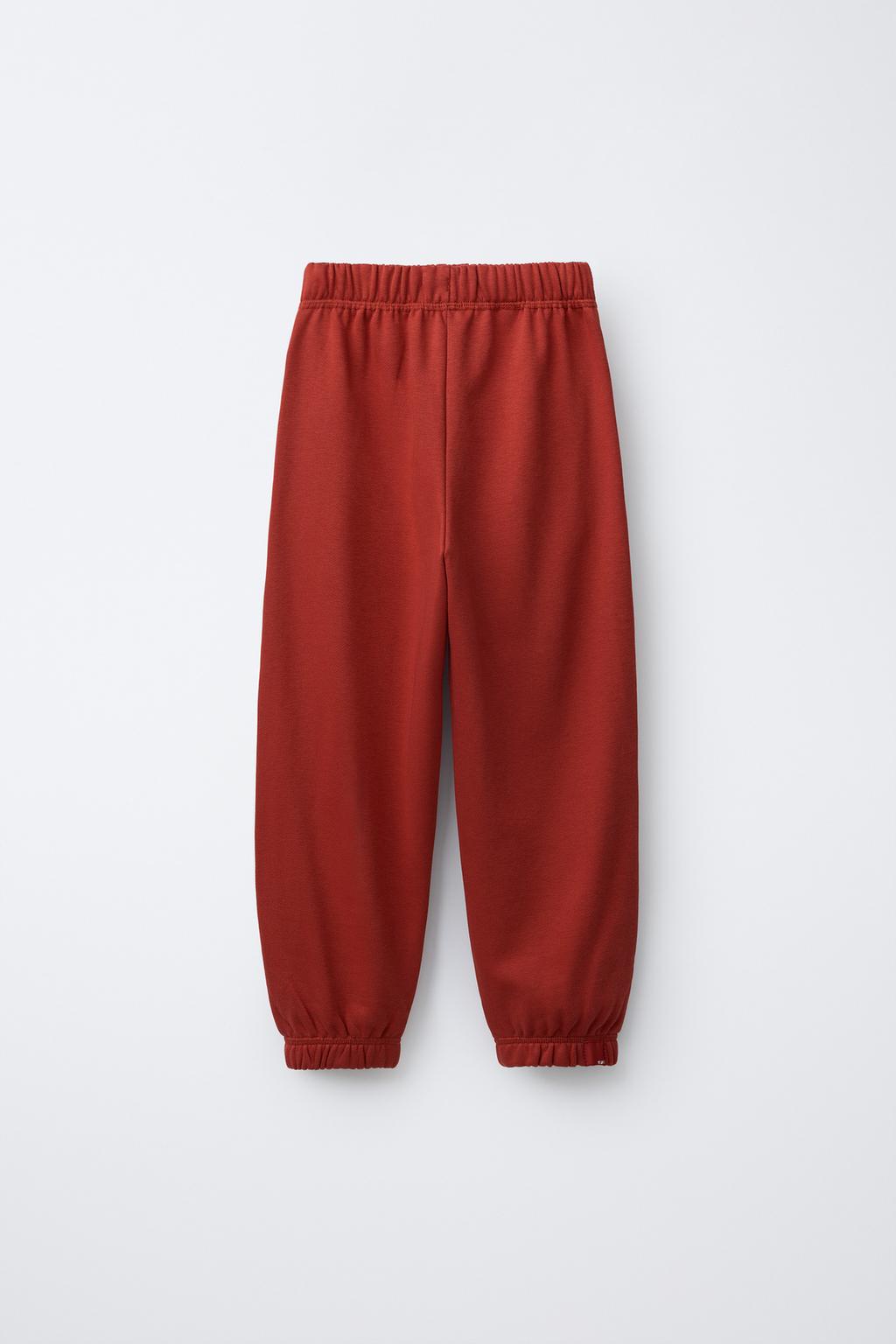 КОМПЛЕКТ ИЗ ТОЛСТОВКИ И БРЮК-ДЖОГГЕРОВ С ВЫШИВКОЙ