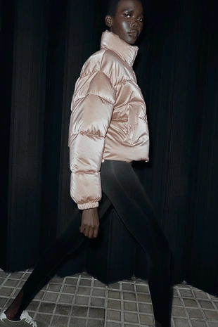 Блестящий анорак WATER RESISTANT WINDPROOF- Заказать в России