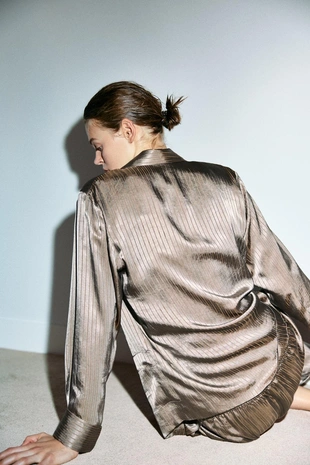 Рубашка в полоску в пижамном стиле- Заказать в России