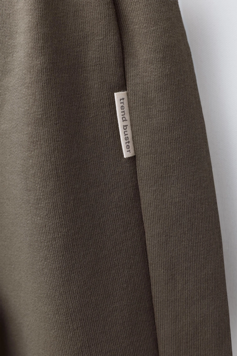 Костюм из толстовки с манжетами и брюками в стиле basic label