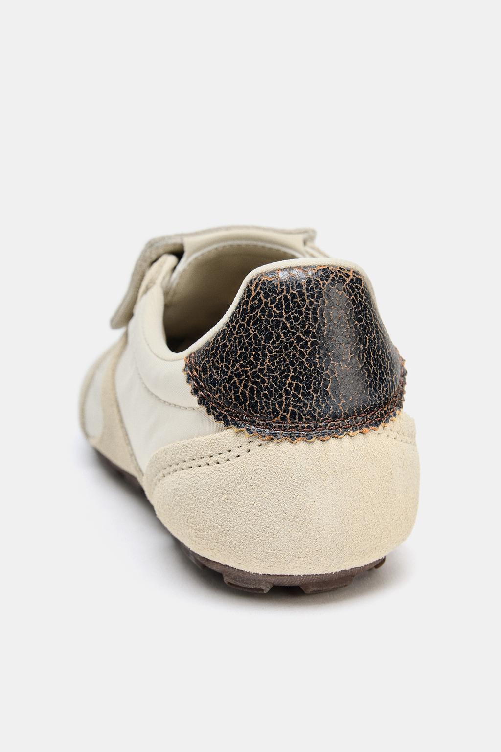 КРОССОВКИ С ДЕТАЛЬЮ НА ЯЗЫЧКЕ