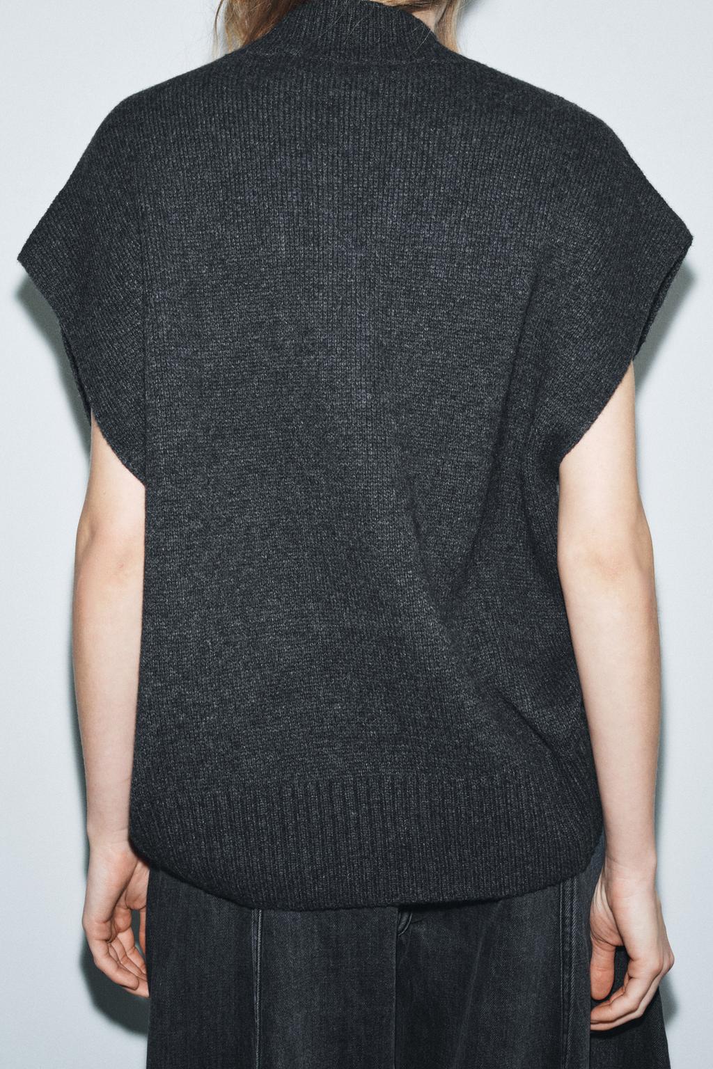 ЖИЛЕТ ОВЕРСАЙЗ ИЗ ШЕРСТИ