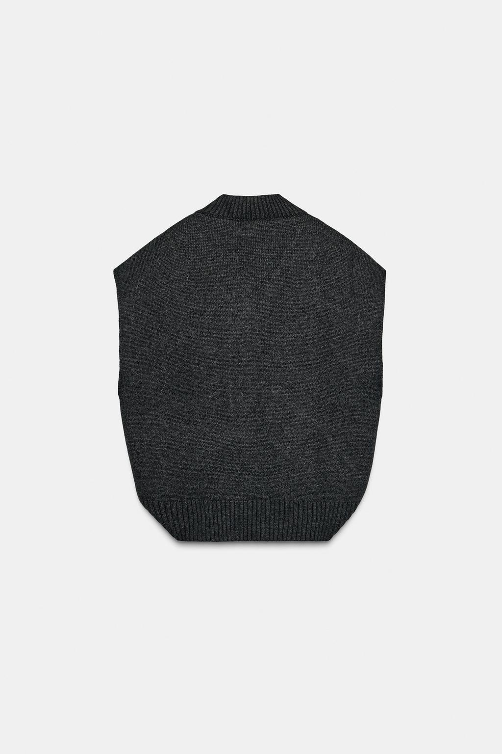 ЖИЛЕТ ОВЕРСАЙЗ ИЗ ШЕРСТИ