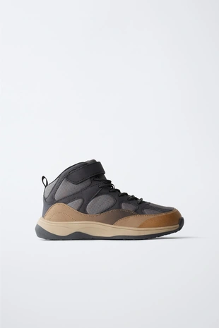 Высокие спортивные кеды контрастные