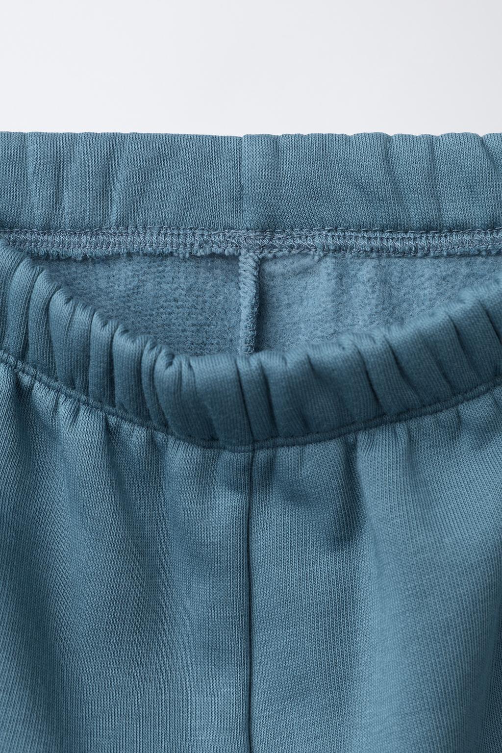 BASIC JOGGING SWEATSHIRT AND JOGGER TROUSERS WITH LABEL