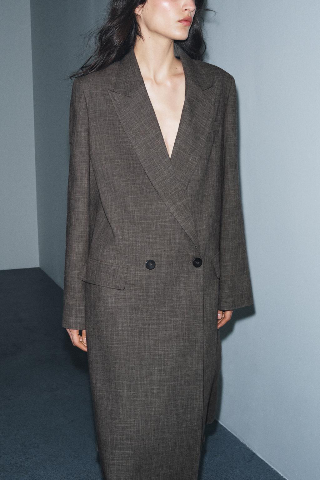 ДВУБОРТНОЕ КЛАССИЧЕСКОЕ ПАЛЬТО — ZW COLLECTION LIMITED EDITION