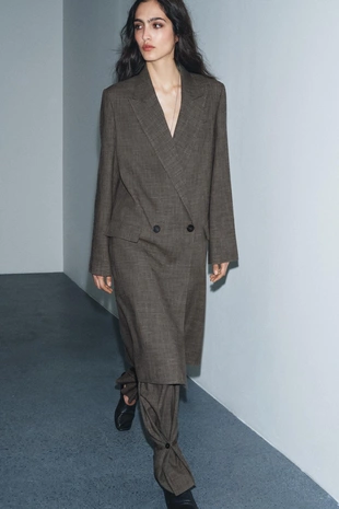 Двубортное классическое пальто — ZW COLLECTION LIMITED EDITION- Заказать в России