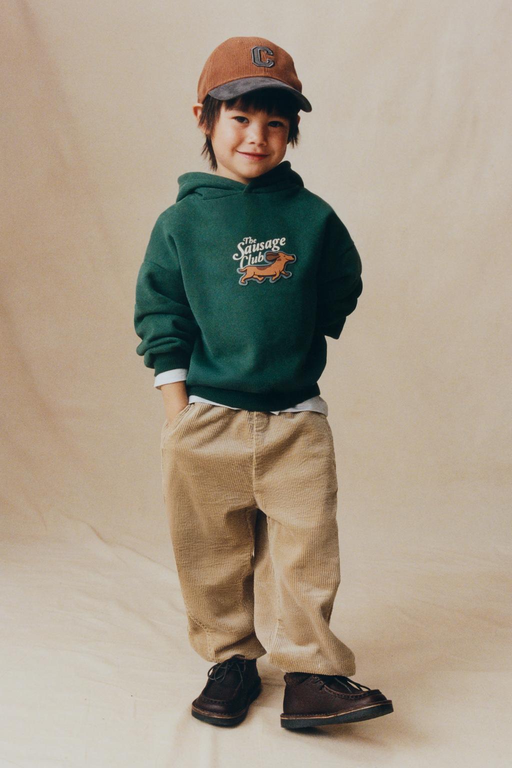 ХУДИ С КАПЮШОНОМ И ИЗОБРАЖЕНИЕМ ТАКСЫ