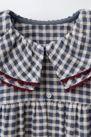 Платье в клетку с волнистой оторочкой- Заказать в России