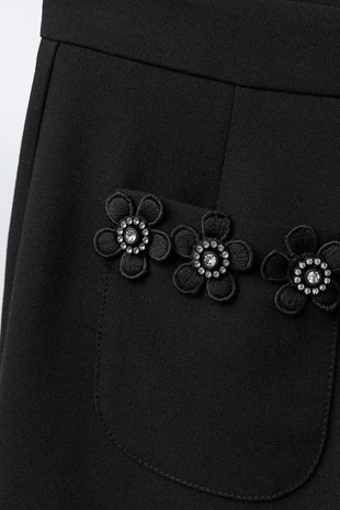 Брюки с цветочными украшениями- Заказать в России