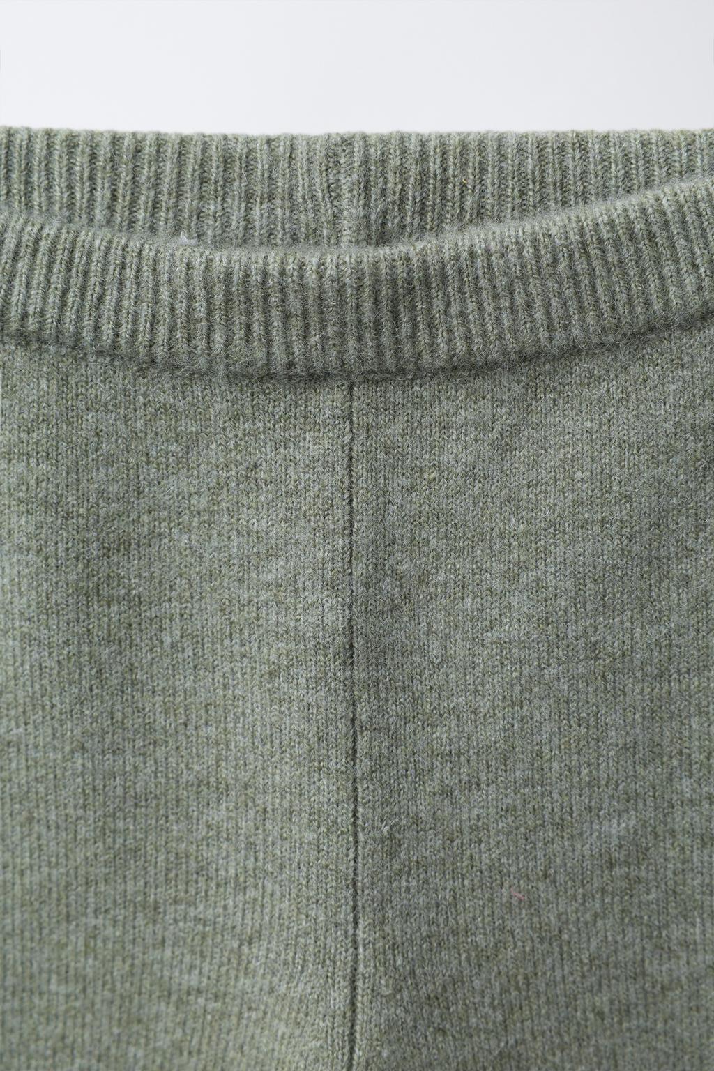 ТРИКОТАЖНЫЕ ЛЕГИНСЫ С КРУЖЕВОМ