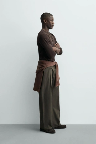 Базовая футболка SLIM FIT- Заказать в России