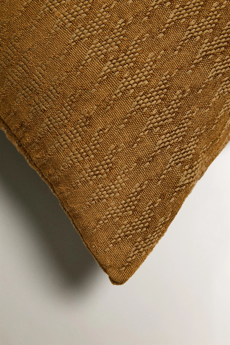 Чехол для подушки из хеннила