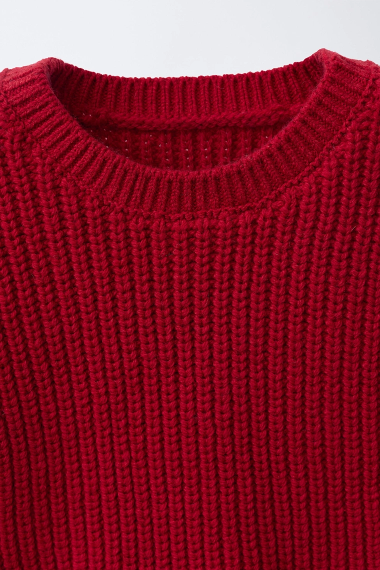 Жилетка-жакет с вышитой рубашкой