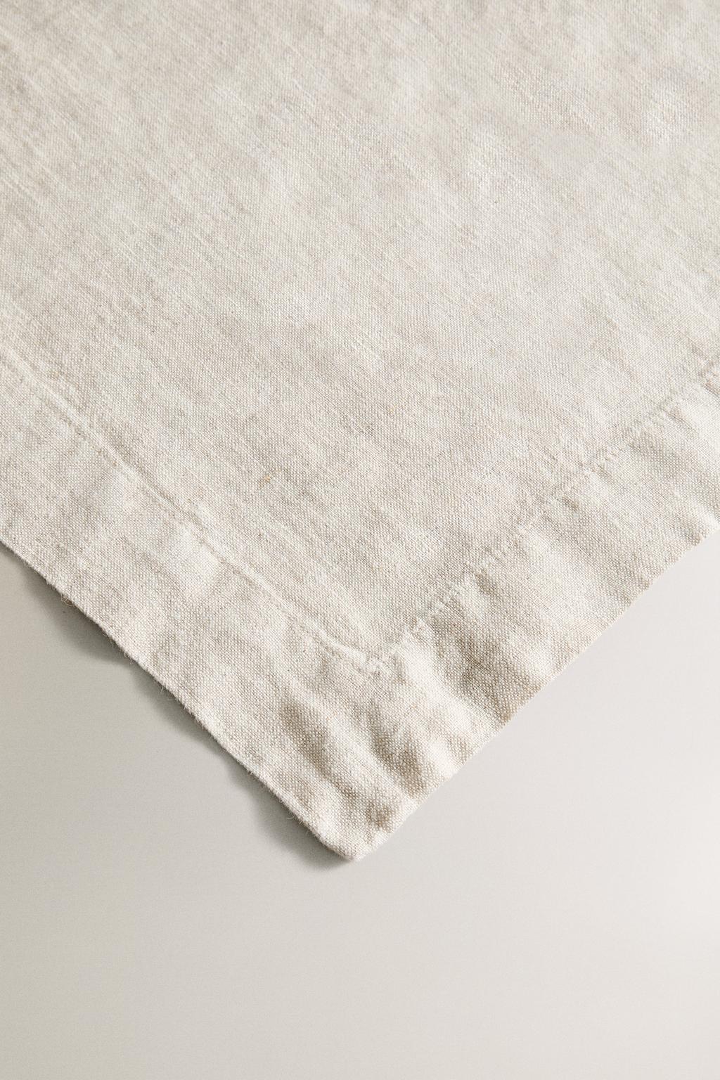 Скатерть из мятого льна