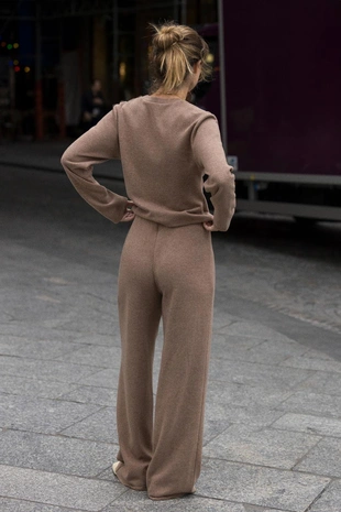 Мягкая куртка на пуговицах- Заказать в России