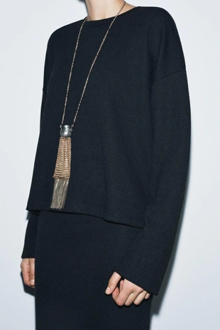 Мягкий топ с длинными рукавами