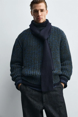 Объемный свитер из рельефной ткани- Заказать в России