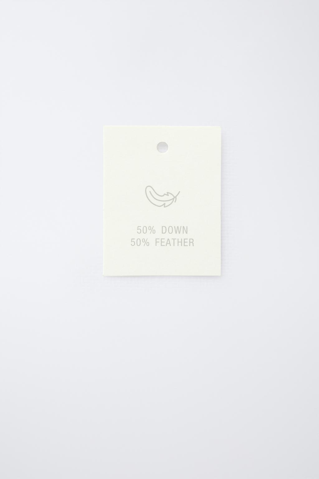 ВОДООТТАЛКИВАЮЩИЙ ПУХОВИК С ЭТИКЕТКОЙ