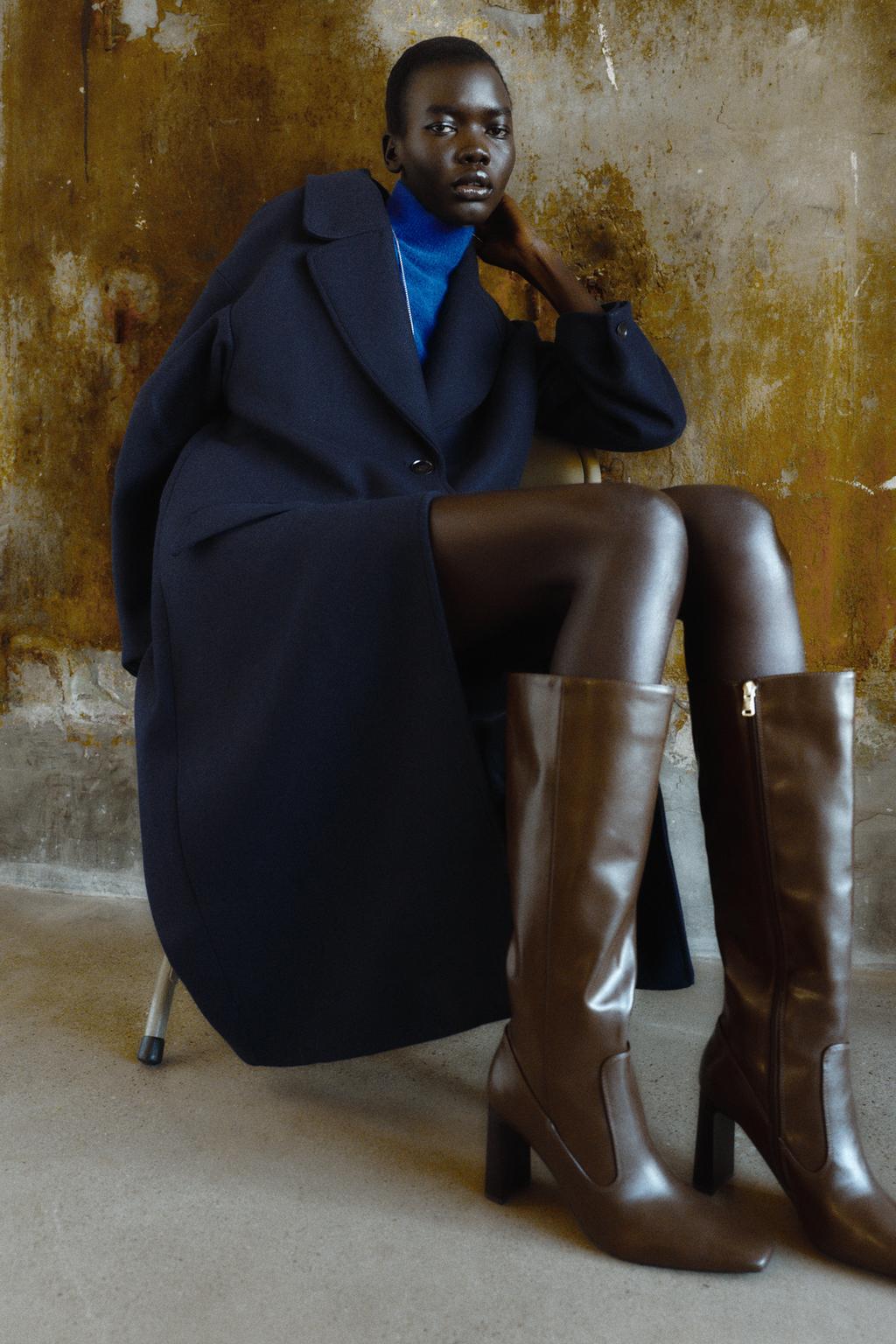 ВЫСОКИЕ САПОГИ С ДЕКОРАТИВНОЙ СТРОЧКОЙ