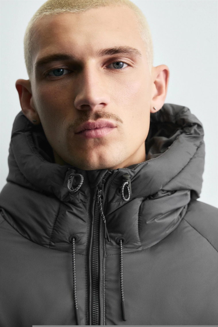 Пуховик с водоотталкивающей отделкой 60% пух - 40% перо