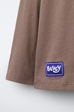 Футболка с рельефным принтом BLUEY © LUDO STUDIO- Заказать в России