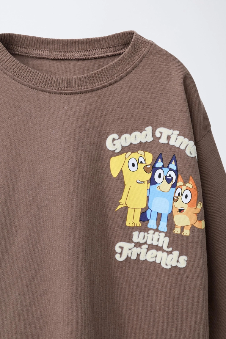 Футболка с принтом bluey © студии ludo с флоком