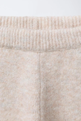 Трикотажные легинсы с карманом и этикеткой с ежиком- Заказать в России