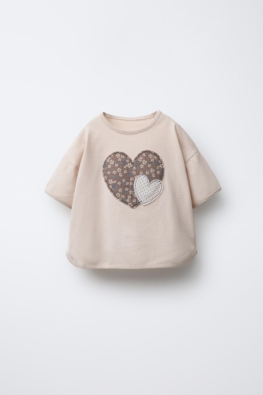 ФУТБОЛКА С ТЕКСТОВЫМИ НАШИВКАМИ