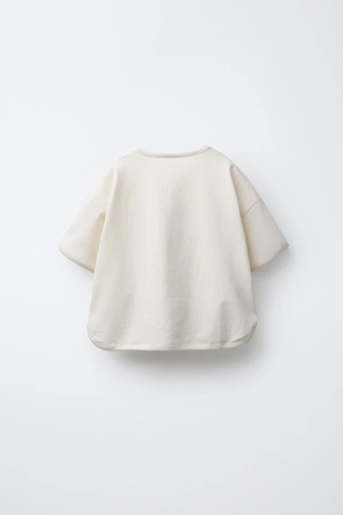 Футболка с текстовыми нашивками- Заказать в России