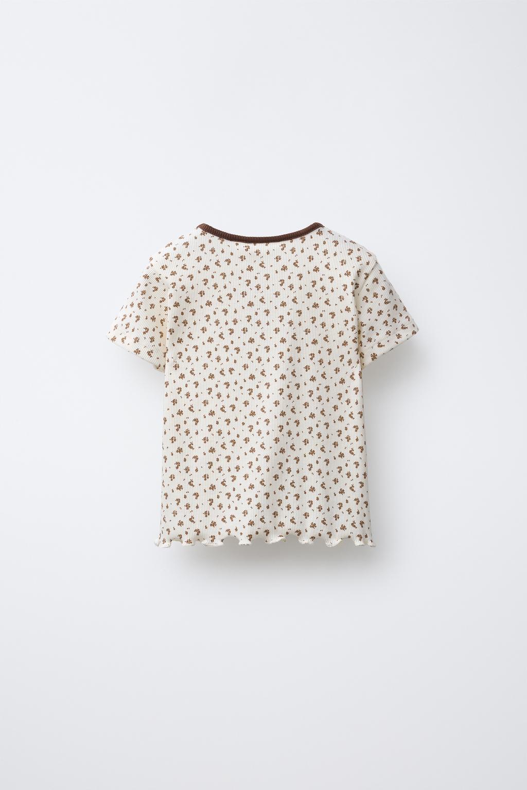 Рубашка с узором цветов и животным патчем