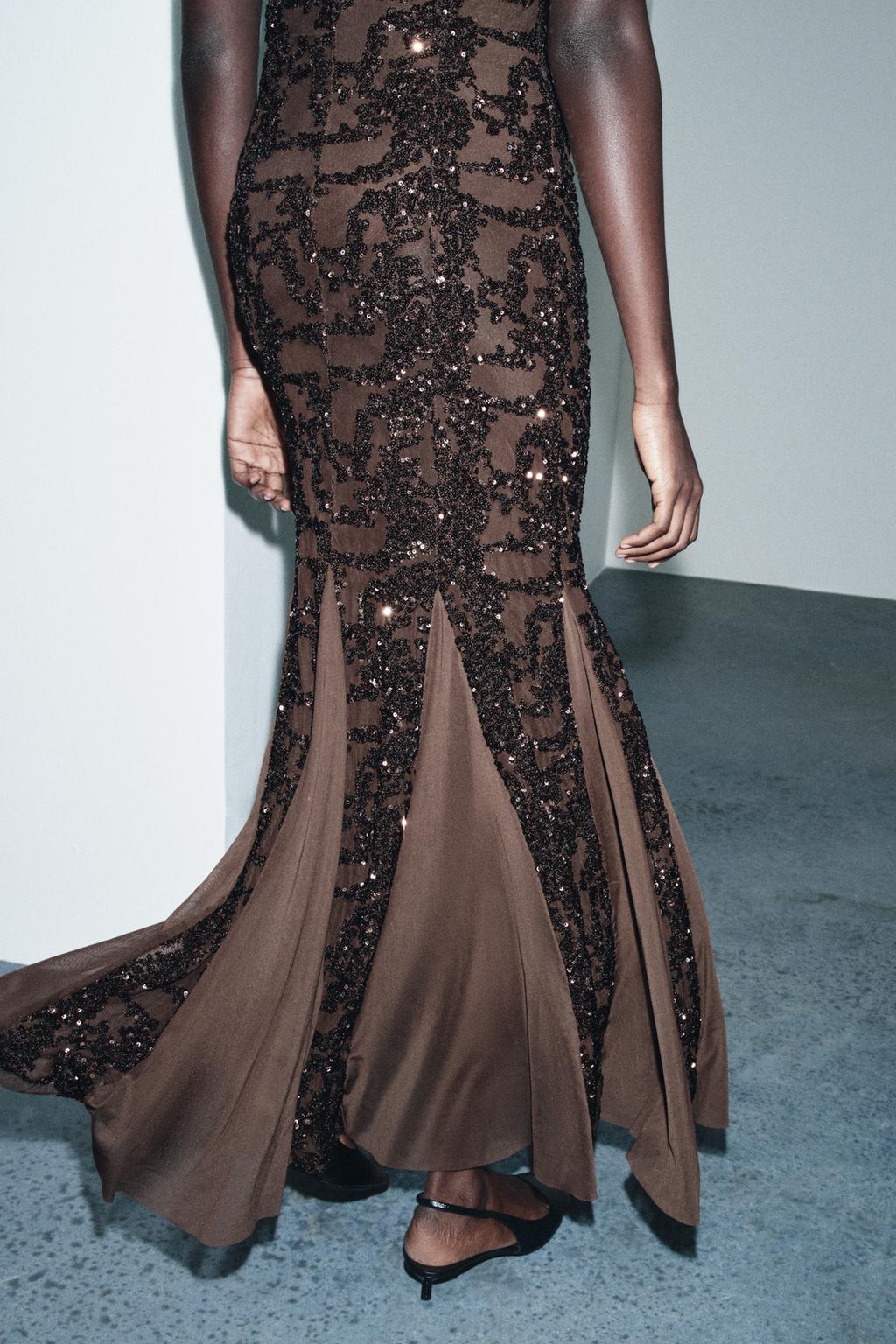 ПЛАТЬЕ ХАЛТЕР С ПАЙЕТКАМИ