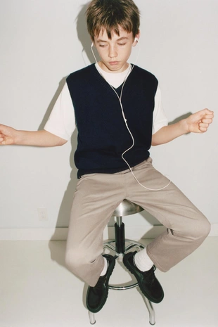 Трикотажный жилет- Заказать в России