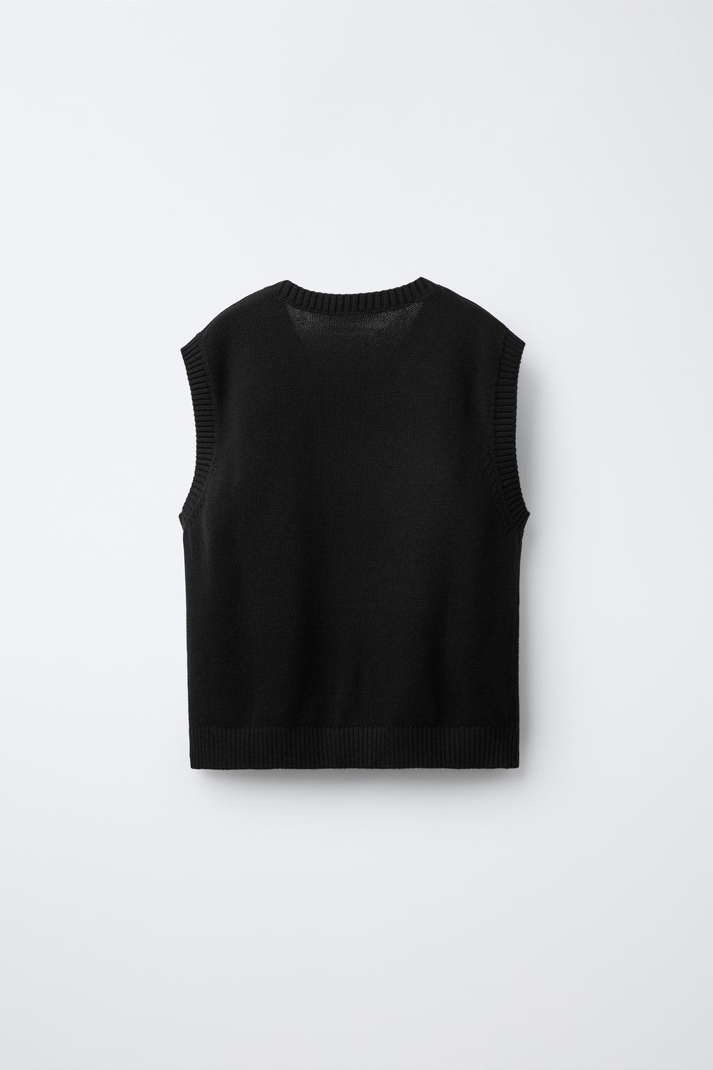 ТРИКОТАЖНЫЙ ЖИЛЕТ