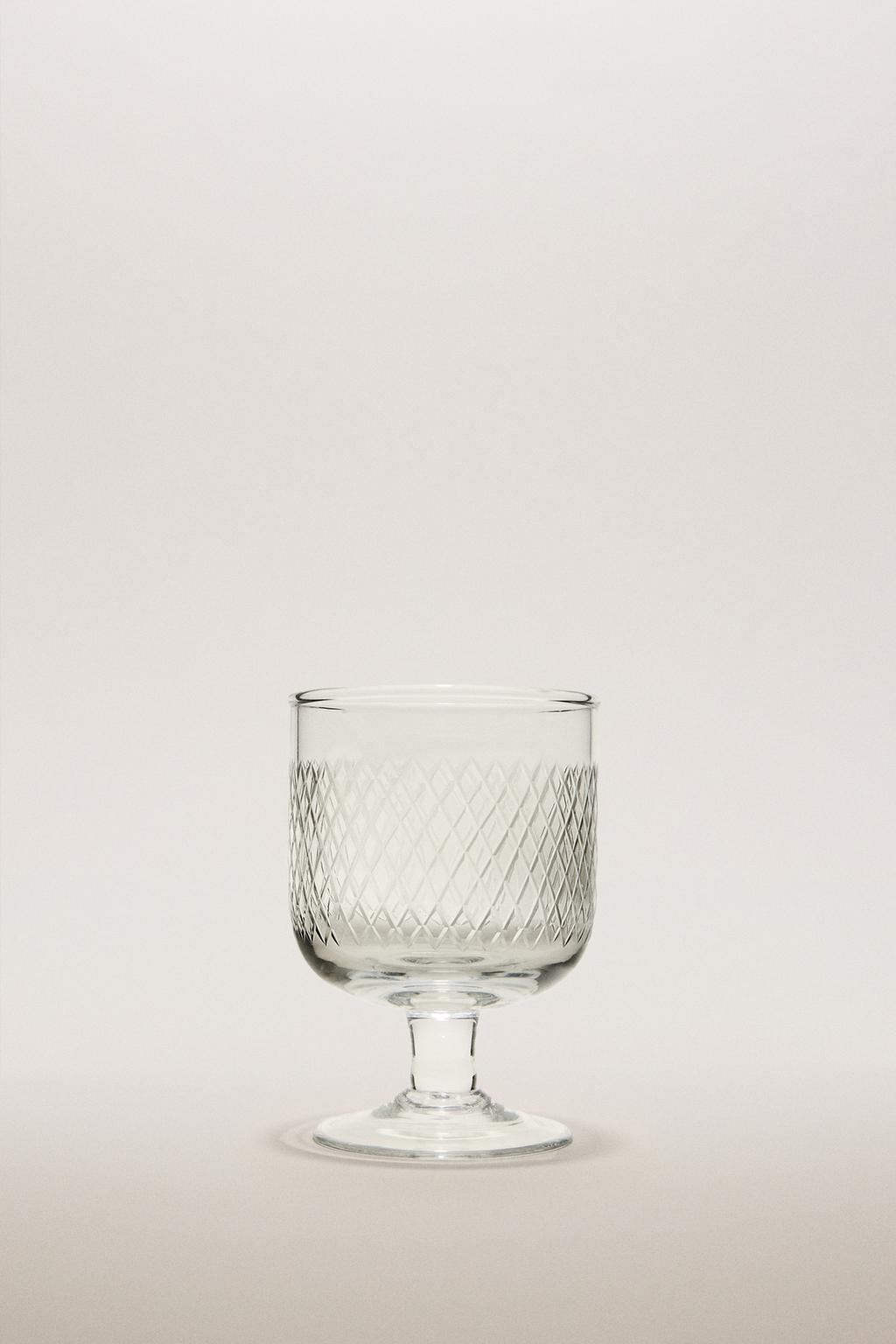 Гравированный бокал для вина