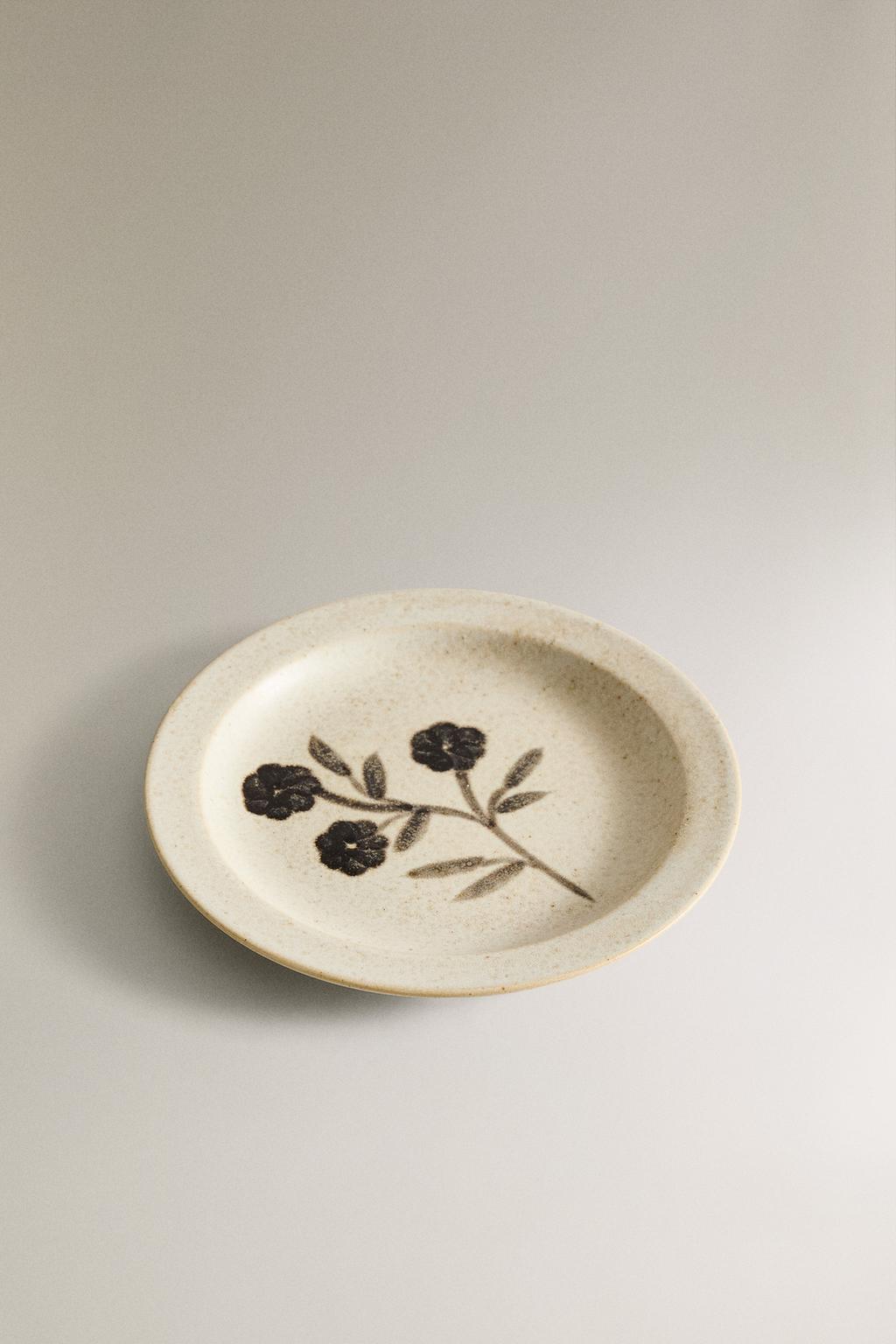 Мини фарфоровая тарелка с цветочным узором