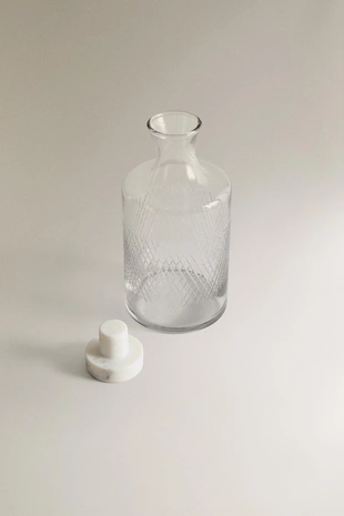 Бутылка из резного стекла- Заказать в России