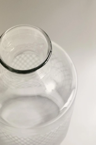 Бутылка из резного стекла- Заказать в России