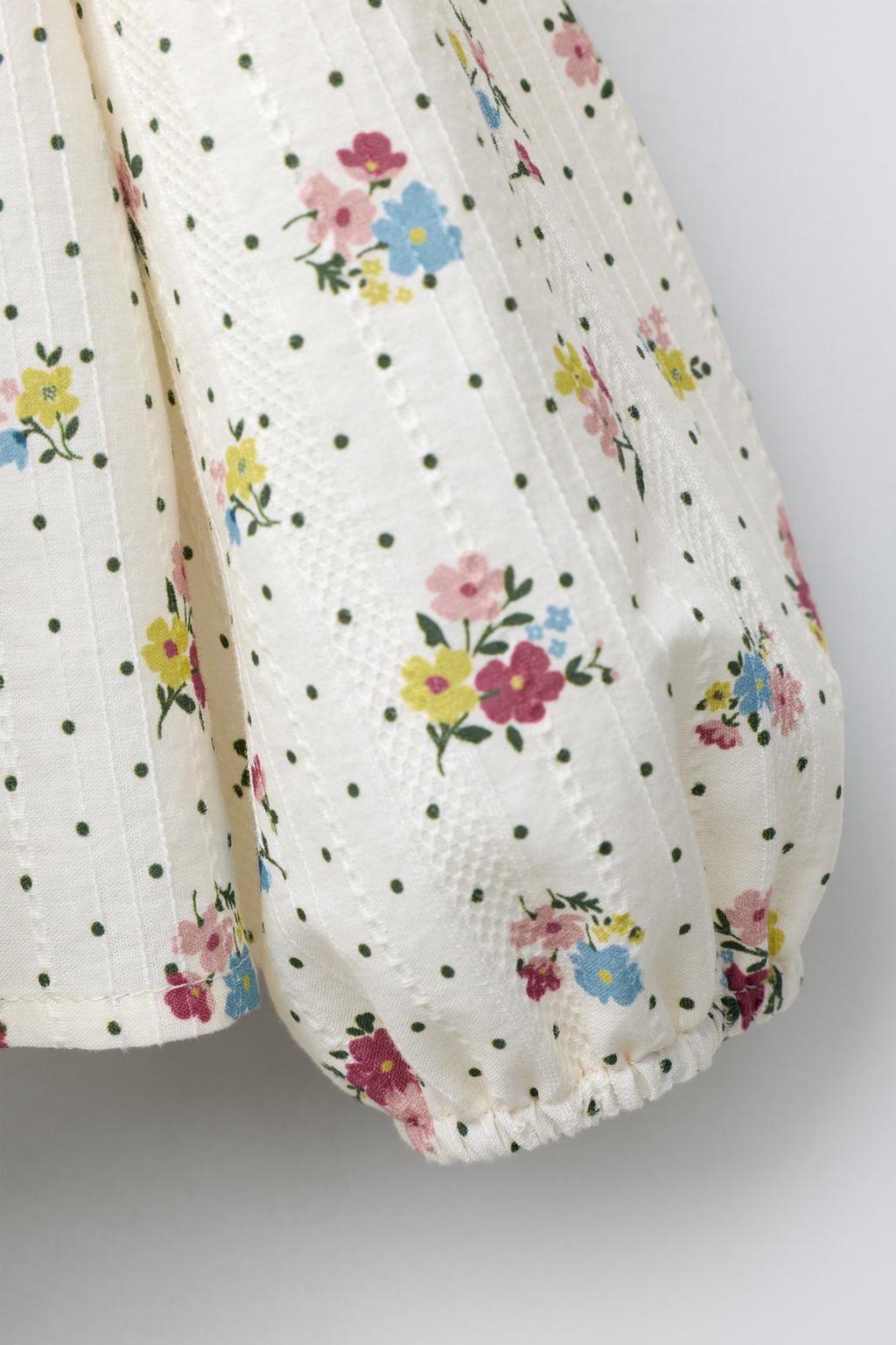 РУБАШКА С ЦВЕТОЧНЫМ ПРИНТОМ И КРУЖЕВОМ