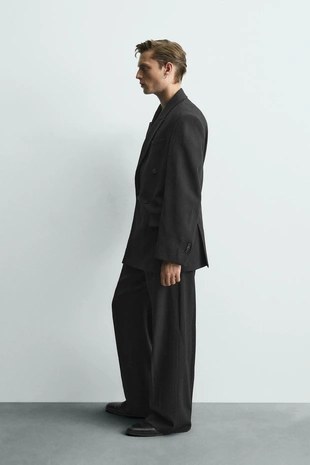 Костюмные брюки в тонкую полоску — LIMITED EDITION- Заказать в России