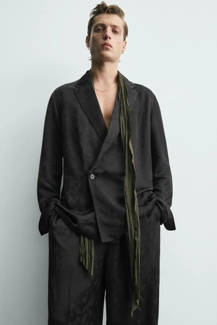 Струящийся костюмный блейзер из жаккарда пейсли - LIMITED EDITION- Заказать в России