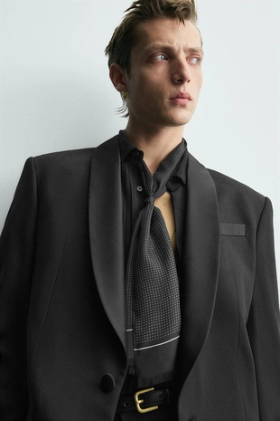 Костюмный блейзер из шерсти с воротником в стиле смокинга- Заказать в России