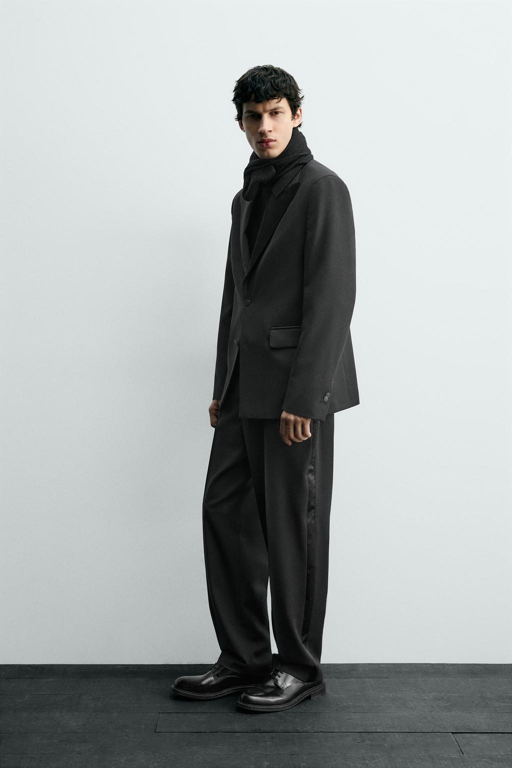 КОСТЮМНЫЙ БЛЕЙЗЕР-СМОКИНГ ИЗ ШЕРСТИ