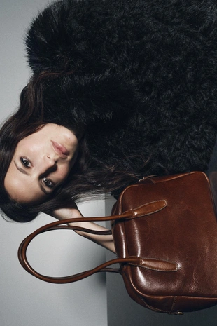 Купить Zara Кожаная сумка-боулинг