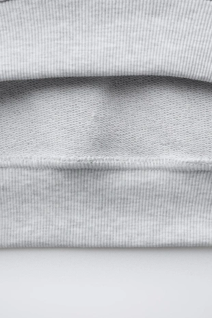 Толстовка с короткими рукавами и рельефом- Заказать в России