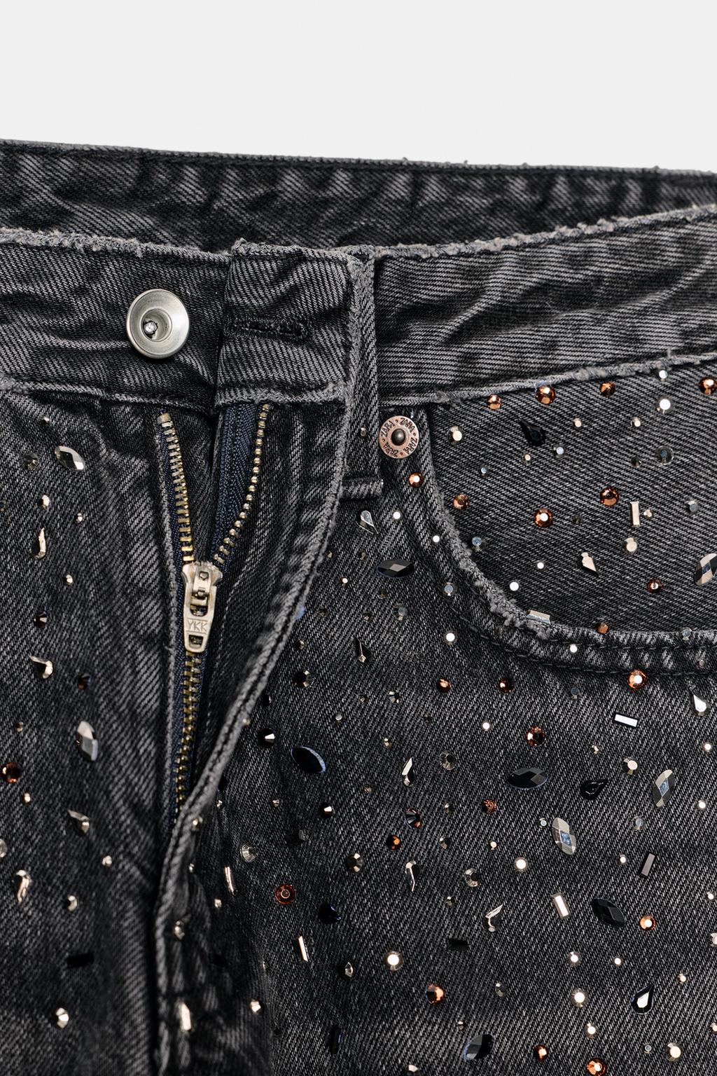 ДЖИНСЫ TRF STRAIGHT С НИЗКОЙ ПОСАДКОЙ И СТРАЗАМИ